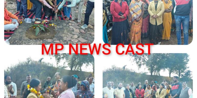 रविंद्रनाथ टैगोर वार्ड के मुक्तिधाम में होगा पेवर ब्लॉक, बाउंड्रीवाल एवं शेड निर्माण कार्य महापौर एवं स्थानीय पार्षद के सफल प्रयासों से होंगे विकास कार्य