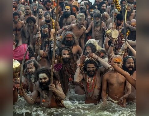 कुंभ मेले का पुण्य……!! समय निकालकर कर पढ़े