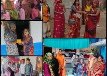 आंगनवाड़ी कार्यकर्ता व सहायिकाओं द्वारा 3 से 6 वर्ष के बच्चों के माता-पिता से गृह भेंट कर आंगनवाडी केन्द्रों पर भेजने के लिए किया जा रहा आमंत्रित