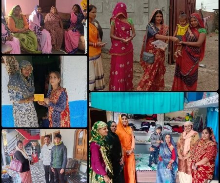 आंगनवाड़ी कार्यकर्ता व सहायिकाओं द्वारा 3 से 6 वर्ष के बच्चों के माता-पिता से गृह भेंट कर आंगनवाडी केन्द्रों पर भेजने के लिए किया जा रहा आमंत्रित