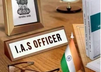 MP में बड़ी प्रशासनिक सर्जरी: मोहन सरकार ने 42 IAS अफसरों के किए ट्रांसफर, किसे, कहां भेजा, देखें लिस्ट