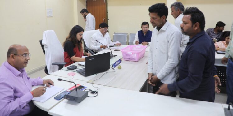 जनसुनवाई में 85 आवेदन प्राप्त