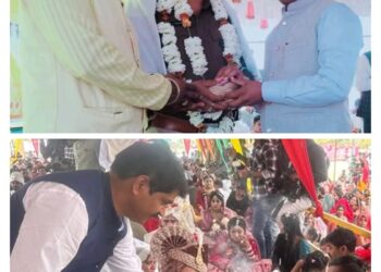 “पाटीदार समाज में उपनिरीक्षक रवि भंडारी का किया सम्मान”  पाटीदार समाज के सामूहिक सम्मेलन 33 जोड़े बंधे परिणय सूत्र में…।