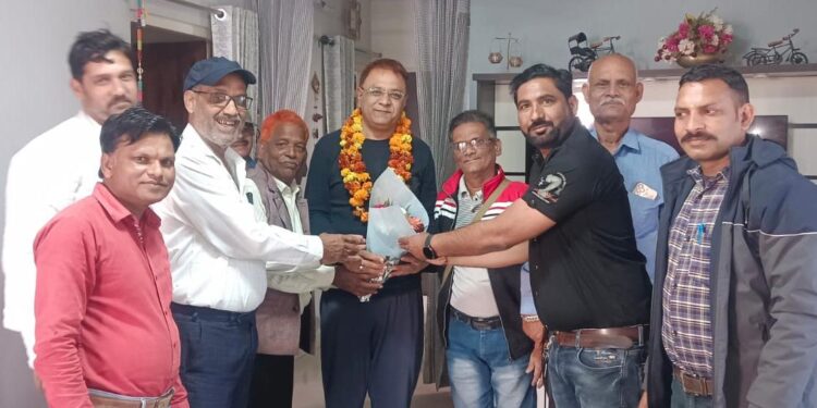 मंडीदीप नगरपालिका सीएमओ का दायित्व डॉ प्रशांत जैन को मिलने पर मजदूर संघ ने किया स्वागत सम्मान,दी शुभकामनाएं..