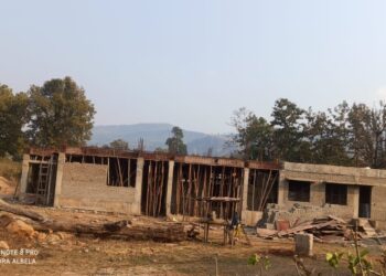 *आदिवासी बालक आश्रम-घटलिंगा नया भवन कब होगा तैयार*   आदिवासी विकास विभाग द्वारा संचालित आदिवासी बालक आश्रम-घटलिंगा