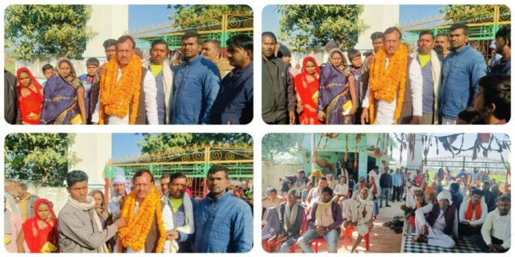 चकिया विधानसभा क्षेत्र के अन्तर्गत ग्राम सभा खोजा पुर रामसाला में पी डी ए जनचौपाल लगाया गया