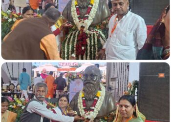नानाजी देशमुख की 15 वी पुण्यतिथि में शामिल होकर जिला पंचायत सदस्य कविता पंकज राय ने श्रद्धांजलि दी