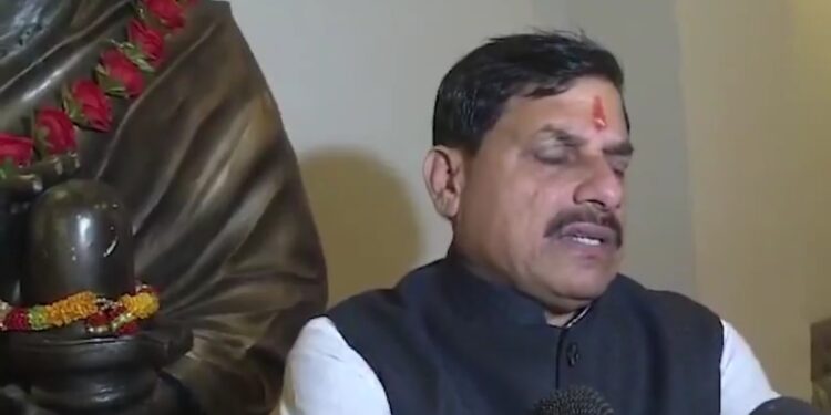 भोपाल महाकुंभ के चलते रेवांचल में जाम, CM डॉ. मोहन यादव की श्रद्धालुओं से अपील, बोले- अभी कृपया कर 1 या दो दिन इस मार्ग से आगे ना बढ़ें, मेले की व्यवस्थाओं में आ रही चुनौती देखे  VIDEO