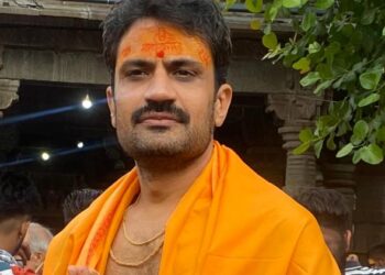 *चमत्कारिक श्री हनुमान मंदिर संस्थान (हनुमान लोक) जामसांवली का प्रबंध कार्यकारिणी का निर्वाचन निर्विरोध सम्पन्न*  *सर्वसम्मति से दादाराव बोबडे को ट्रस्ट संरक्षक और गोपाल शर्मा को अध्यक्ष चुना गया*
