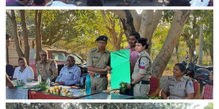 “अंतर्राष्ट्रीय महिला दिवस पर महिला पुलिसकर्मियों का सम्मान” कालापीपल थाने पर शांति समिति की बैठक आयोजित…।