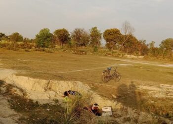 लगातार हो रहे हादसों के बाद भी नहीं सबक ले रहे शासन प्रशासन त्योहारों को आते ही सफेद मिट्टी खोदने का कार्य तेजी से शुरू हो जाता