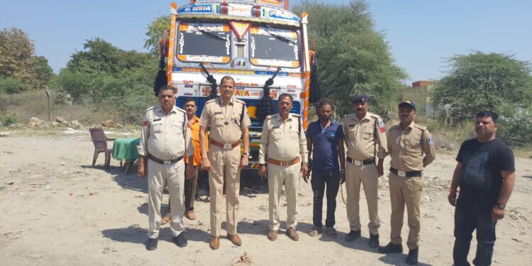 कैमोर पुलिस कई कार्यवाही