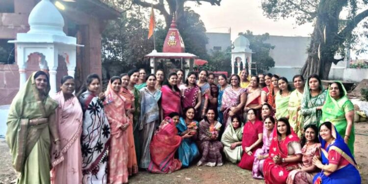 मारवाड़ी समाज की महिलाएं धूमधाम से मना रही गणगौर उत्सव…