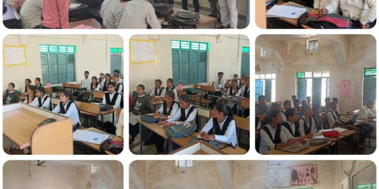 फसल अवशेष प्रबंधन का प्रशिक्षण विद्यार्थियों को दिया गया।