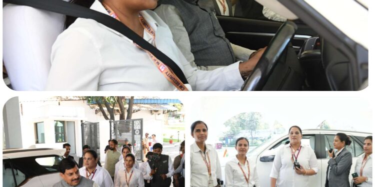 अंतर्राष्ट्रीय महिला दिवस के अवसर पर मुख्यमंत्री डॉ. मोहन यादव की सुरक्षा और काफिले की पूरी कमान आज नारी शक्ति के हाथों में है।