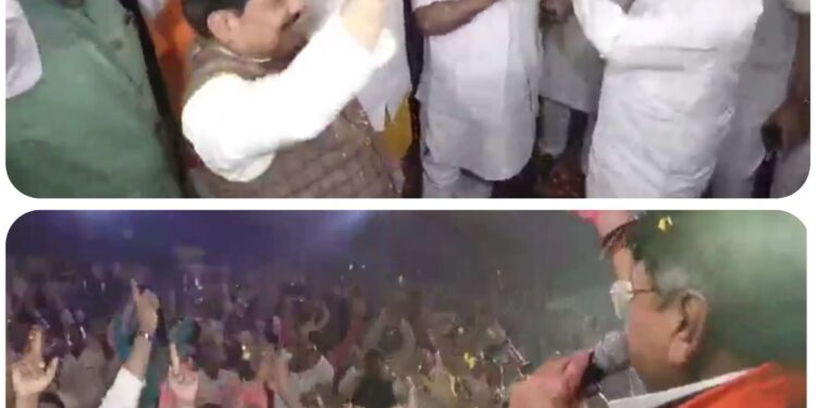 विजयवर्गीय ने गाया गाना.. हिन्दी, हिन्दू, हिन्दुस्तान, खतम करेंगे पाकिस्तान में फाग महोत्सव में फूलों से खेली होली के विधायक भी थिरके