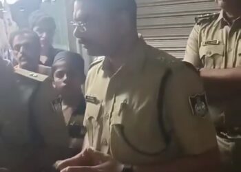 इंदौर  डीसीपी अभिनव विश्वकर्मा का होली मिलन समारोह का वीडियो वायरल, देखिए