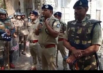 इंदौर वकीलों के प्रदर्शन को देखते हुए पुलिस ने की तैयारी, रीगल स्थित पुराने एसपी ऑफिस में 8 से अधिक थानों के बल को किया गया एकत्रित, वकीलों पर अभी तक 3 FIR दर्ज की गई हैं