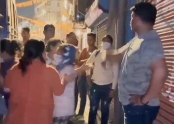 VIDEO दिल्ली पुलिस ने पहाड़गंज इलाके के 3 होटलों पर छापा मारकर सेक्स रैकेट पकड़ा। उज्बेकिस्तान की महिला सहित कुल 23 लड़कियां छुड़ाई गईं