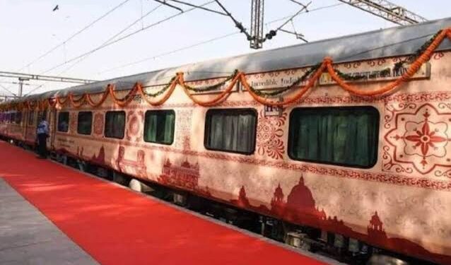 कटनी मुख्य स्टेशन से भारत गौरव स्पेशल ट्रेन से रामेश्वरम के लिए रवाना होंगे तीर्थ यात्री तीर्थयात्रियों को दोपहर 12 बजे पहुंचना होगा कटनी मुख्य रेल्वे स्टेशन