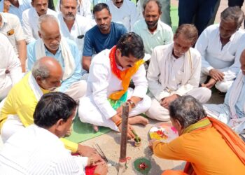 ग्राम पंचायत भैंसायागढा़ में 56 लाख के कार्यों का भूमि पूजन एवं 10 लाख के टीन शेड लोकार्पण…..।