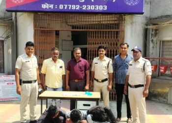 *थाना कोतवाली अंतर्गत चोरी की तीन वारदातों का खुलासा, 03 शातिर चोर पुलिस की गिरफ्त में, चोरों द्वारा घर में की गयी चोरी का शतप्रतिशत मशरूका वरामद।*