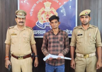 *थाना तालग्राम पुलिस द्वारा एक अदद अवैध तमंचा 315 बोर व 01 अदद जिन्दा कारतूस 315 बोर के साथ एक अभियुक्त को गिरफ्तार कर भेजा गया जेल।*