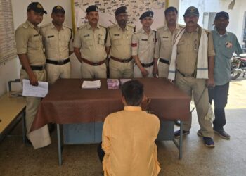 उमरियापान पुलिस ने महज 72 घण्टो के अदंर किया चोरी का खुलासा