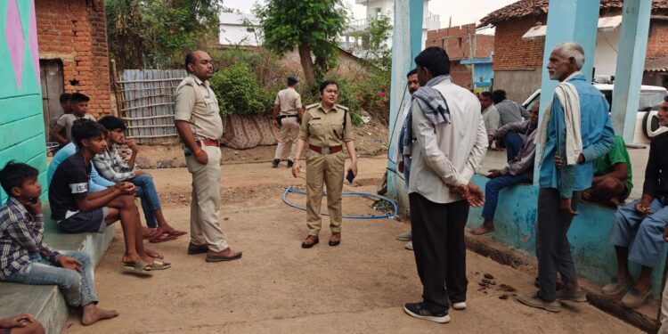 *चोरी की सूचना पर नगर पुलिस अधीक्षक ख्याति मिश्रा द्वारा तत्काल घटनास्थल का किया गया निरीक्षण*
