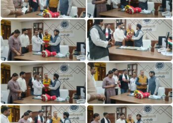 नए जिलाधिकारी का किया गया अभिनंदन