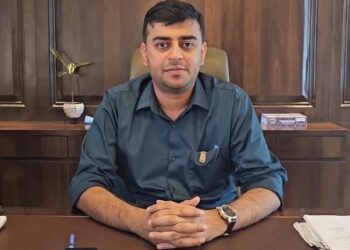 खनिज माफियाओं के विरुद्ध जिला प्रशासन लगातार कार्यवाहियां  कलेक्टर ने 4 लोगों के विरुद्ध 120000 रुपए का अर्थदंड लगाया  खनिज के अवैध परिवहन और भंडारण करने पर हुई कार्यवाही
