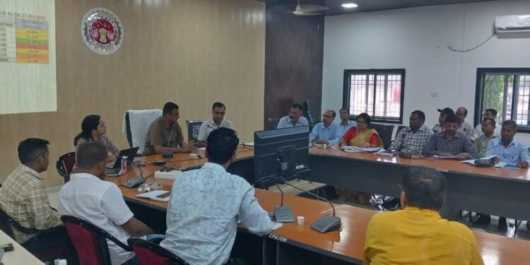 गुणवत्तापूर्ण शिक्षा देने में न हो कोई व्यवधान समय-सीमा में करें सभी कार्य पूर्ण – सीईओ जिला पंचायत