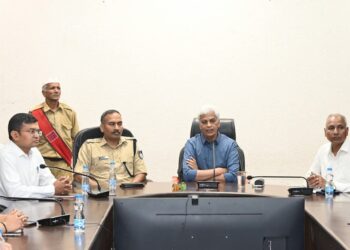 मुरम खदानों की जांच तकनीकी दल द्वारा कराया जाये-कलेक्‍टर श्री सक्‍सेना