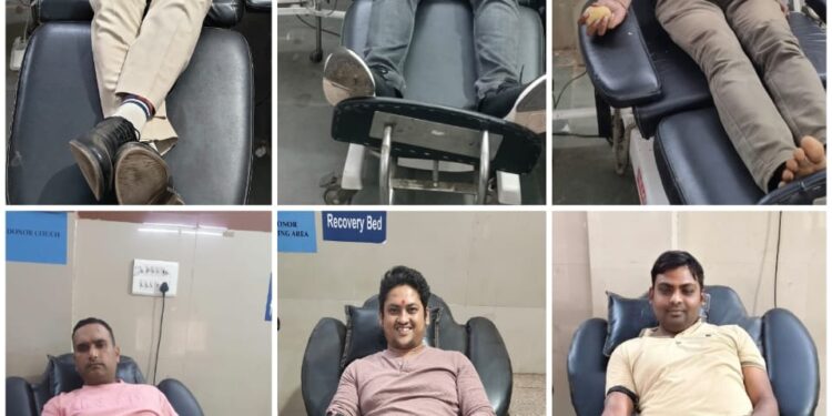 कटनी ब्लड डोनर के प्रयासों से रक्तदान के प्रति बढ़ रहा जज्बा  सप्ताह में 6 युवाओं ने जरूरतमंदों को दिया रक्तदान