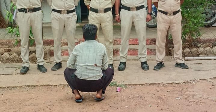 *बाकल में चोरी की वारदात अंजाम देने वाले आरोपी बिलहरी चौकी क्षेत्र में धारदार बका लहराते मचा रहे थे आतंक, बिलहरी पुलिस ने दबोचा तो खुला राज*