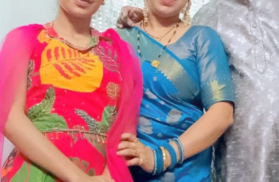 सौम्या तिवारी जी ने D.A.V स्कूल के साथ में पूरे कैमोर शहर का और अपने माता-पिता का नाम रोशन किया