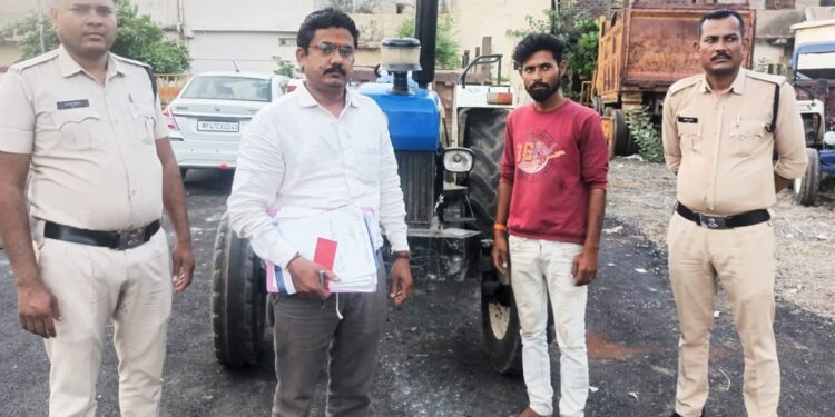*खनिज के अवैध उत्खनन व परिवहन में शामिल ट्रेक्टर जप्त*