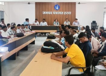 *पुलिस अधीक्षक श्री चौकसे ने ग्रीष्मकालीन खेल प्रशिक्षण शिविर की समीक्षा की*