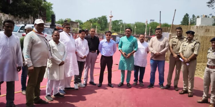 *पीर बाबा उर्स की तैयारी का जायजा लेने पहुंचे पुलिस के आला अधिकारी* *जबलपुर और कटनी मार्ग रहेगा परिवर्तित*