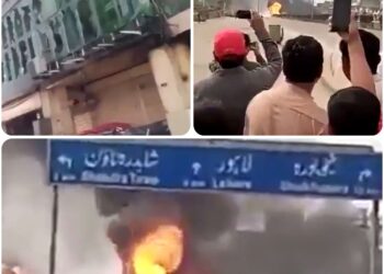 ब्रेकिंग 🚨 भारतीय ड्रोन हमलों ने लाहौर और रावलपिंडी में समन्वित हमलों में कई पाकिस्तानी वायु रक्षा प्रणालियों और मिसाइल बैटरियों को नष्ट कर दिया है VIDEO