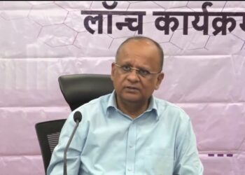 परिवहन आयुक्त कार्यालय द्वारा शुरू किए गए चैटबॉट सुविधा के बारे में परिवहन आयुक्त द्वारा संक्षिप्त जानकारी । परिवहन आयुक्त के चैटबॉट से जुड़ने के लिए अभी ‘Hi’ भेजें इस नंबर पर