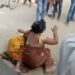 दो महिलाओं के बीच वर्चस्व को लेकर जमकर मारपीट हुई मारपीट का वीडियो सोशल मीडिया पर वायरल हो रहा है पुलिस मामले की जांच में जुटी है।