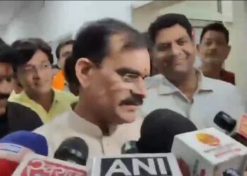 मंत्री विजय शाह के बयान पर बोले वीडी शर्मा,  ऐसे बयान का किसी को अधिकार नहीं, अगर ऐसा कोई बयान आता है तो तत्काल बुलाकर बातचीत की जाती है, बहन सोफिया देश की बेटी है।
