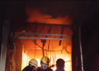 हैदराबाद चारमीनार के पास गुलजार हाउस की एक बिल्डिंग में लगी आग की घटना में 17 लोगों की मौत, PM मोदी ने की मृतकों के परिजनों को 2 लाख और घायलों को 50 हजार की अनुग्रह राशि देने की घोषणा