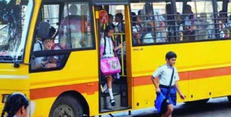श्री राम इंटरनेशनल स्कूल की दो वाहनों की फिटनेस निरस्त कर दिया है।