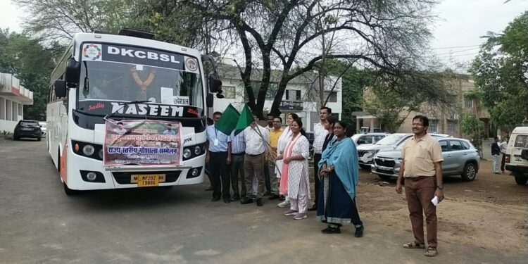 मुख्‍यमंत्री गौशाला सम्‍मेलन में भाग लेने जिले से दल रवाना