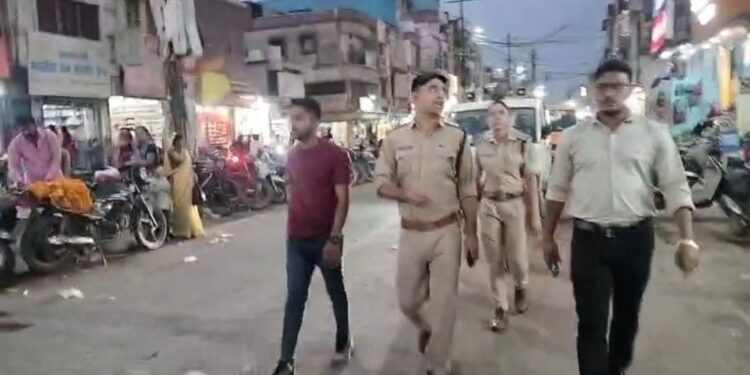 *यातायात सुधार एवं फुटपाथों से अतिक्रमण हटाने की मुहिम निरंतर जारी* *आवागमन बाधित कर व्यवसाय करने वालों के ठेले किए गए जब्त*