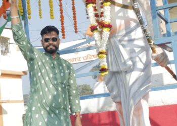 आदिवासी नेता राहुल शाह पार्षद ने मनाई धरती आबा भगवान बिरसा मुंडा की पुण्यतिथि