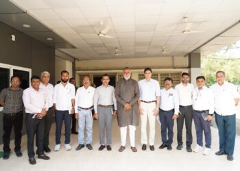 मंत्री श्री पटेल से महाराष्ट्र के अधिकारियों ने की भेंट  सिपरी सॉफ्टवेयर से प्रभावित हुआ महाराष्ट्र का दल, फील्ड विज़िट में देखा ग्राउंड इम्पैक्ट  राज्य में पहली बार वैज्ञानिक पद्धति से हुआ जल संरचनाओं के निर्माण स्थलों का चयन  मनरेगा परिषद का अभिनव नवाचार बना अन्य राज्यों के लिए उदाहरण
