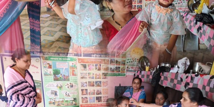 *नंन्हे मुन्ने बच्चो का तिलक वंदन कर आंगनवाड़ी मे किया स्वागत*